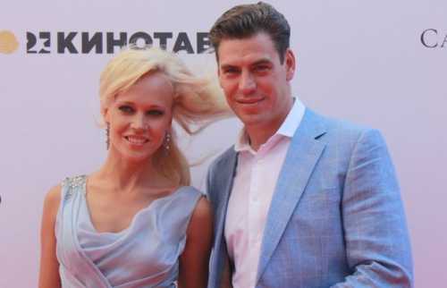 И я вот в такие моменты представляла как же я их двоихто гулять буду выводитьто