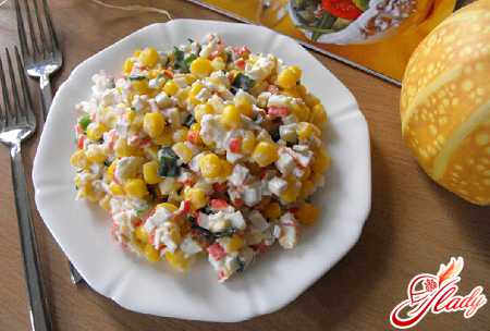 Салат с крабовыми палочками