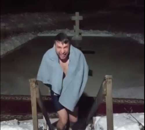 Кто из звезд не побоялся ледяной воды
