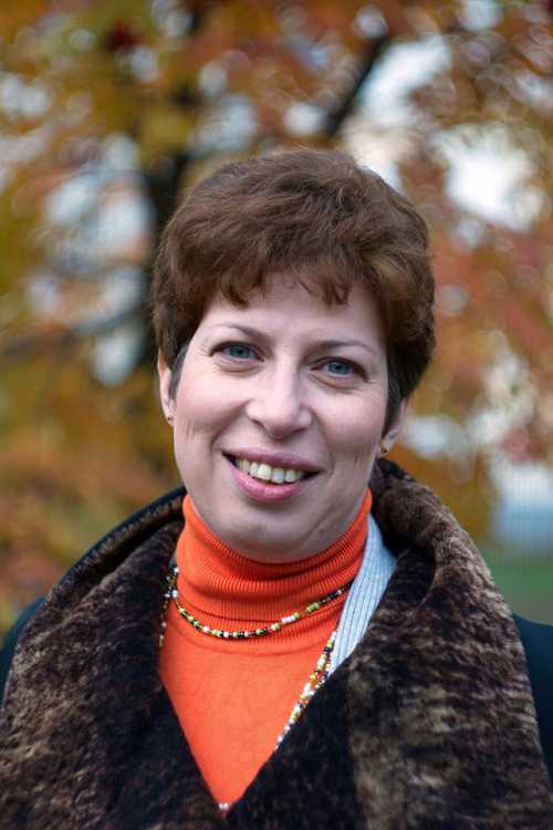 Для того чтобы не столкнуться с проблемой детской грубости, взрослые должны осознавать, что с малых лет необходимо приучить его к правилам этикета и благожелательному отношению к окружающим его людям