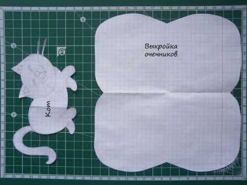 Прекрасно защищает очки от царапин и прочих повреждений